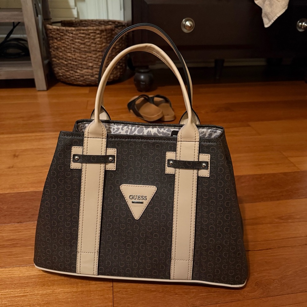 Guess Brown and Cream Purse